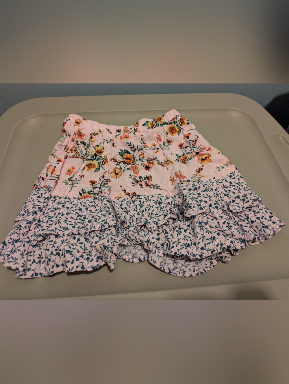 EUC Glam Girl Fashion Size 5 Pink Floral Layered Skirt with Orange Accents